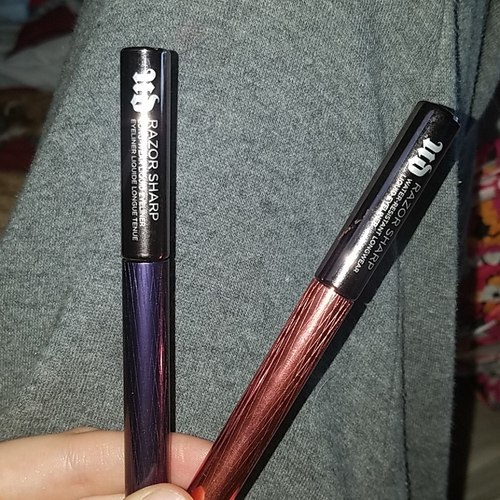 NEW Urban Decay Razor Sharp Liquid Eyeliner